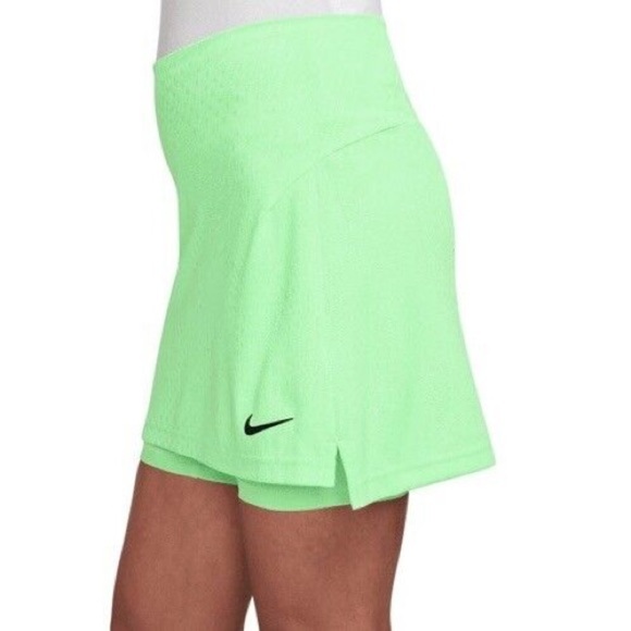 NWT Nike Women’s Dri-FIT Golf Skirt Skort in Neon Green in size XS - Picture 2 of 7